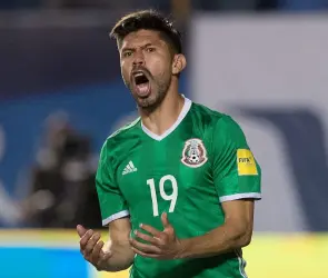 Oribe Peralta pide a ´Tata´ que convoque a ´Chicharito´: "Es un jugador maduro"