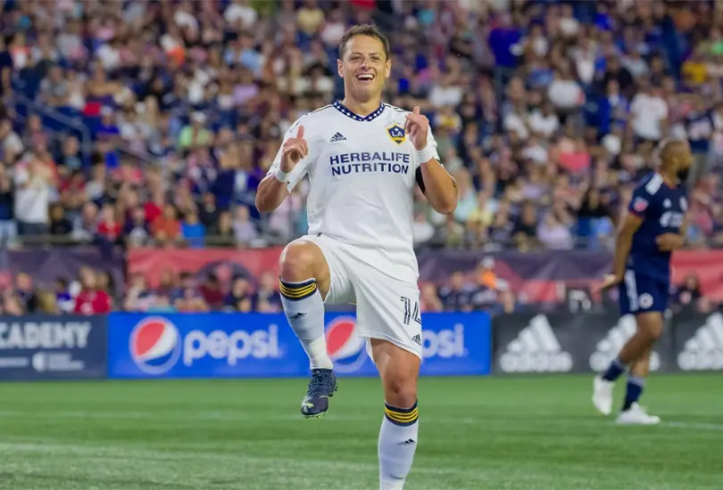 Chicharito Hern&aacute;ndez volvi&oacute; a destacar en la MLS con otro golazo en el LA Galaxy.
