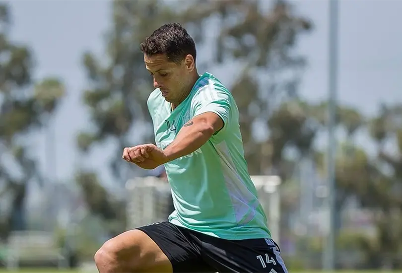 Chicharito Hernández respondió al pedido de un aficionado que lo quiere ver con la Selección Mexicana Chicharito Hernández respondió al pedido de un aficionado que lo quiere ver con la Selección Mexicana