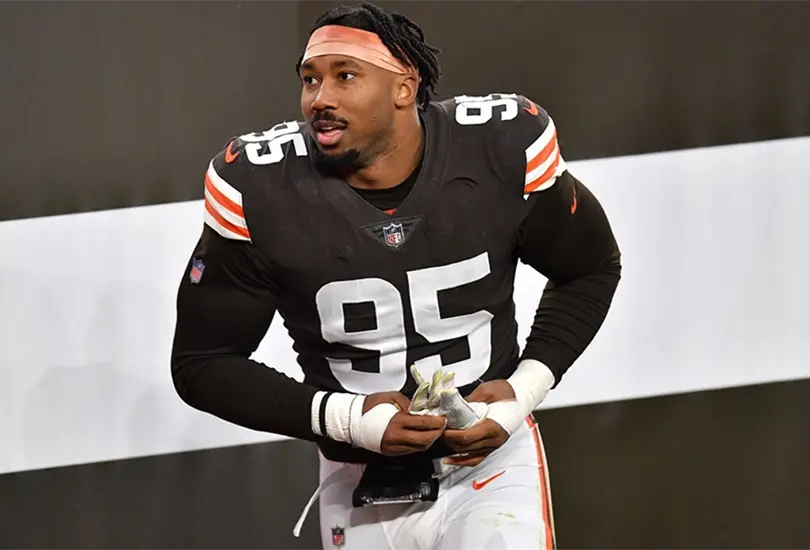 Myles Garrett fue part&iacute;cipe de un aparatoso accidente