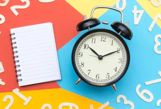 El horario de verano está siendo en analizado por el Senado, por lo que se en los próximos días se dará a conocer si sigue o se elimina. El horario de verano está siendo en analizado por el Senado, por lo que se en los próximos días se dará a conocer si sigue o se elimina.