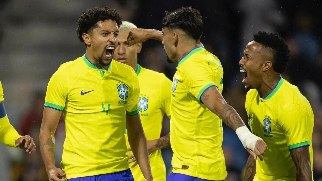 Brasil- La Canarinha casi siempre es garant&iacute;a de buenos uniformes y ahora no es la excepci&oacute;n, con tonos cl&aacute;sicos pero un dise&ntilde;o de leopardo en marca de agua.