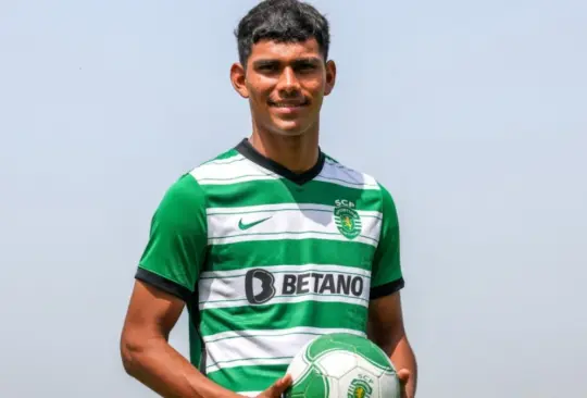 El central mexicano, Jesús Alcantar, fue registrado para jugar Champions League con el Sporting de Lisboa. 