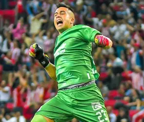 Chivas: El increíble bajo sueldo del Wacho Jiménez; ganaría 20 veces menos que Molina