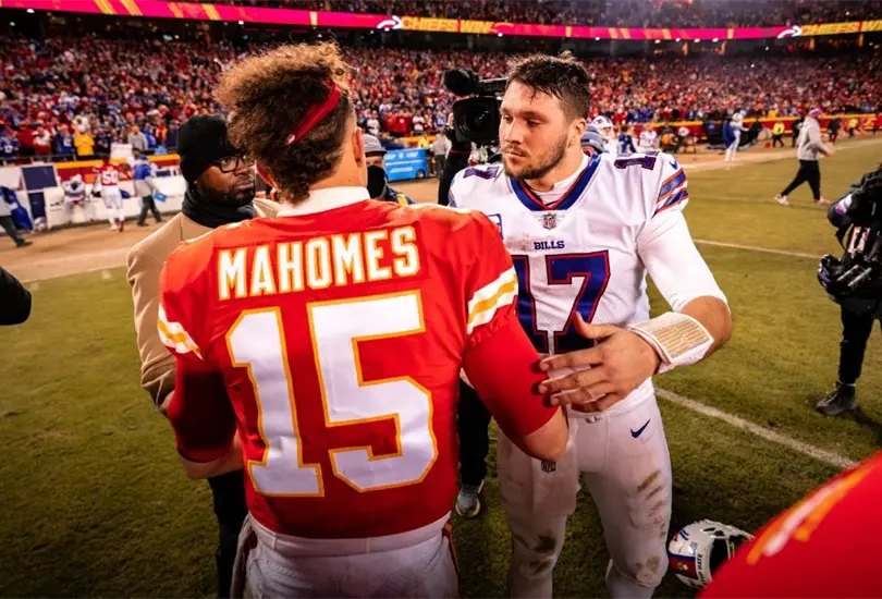 Patrick Mahomes y Josh Allen son de los mariscales de campos más famosos de la NFL Patrick Mahomes y Josh Allen son de los mariscales de campos más famosos de la NFL