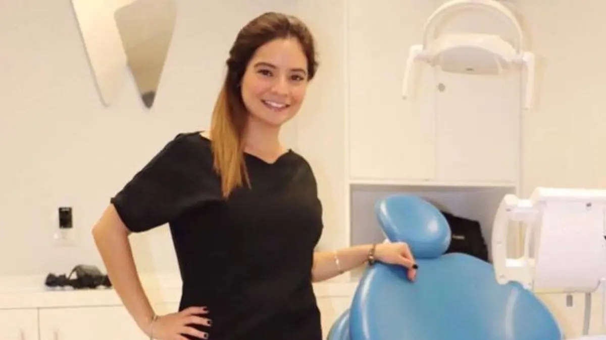 No se mantuvo mucho tiempo en la vida tras las cámaras y ahora presume su carrera como Cirujana Dentista.