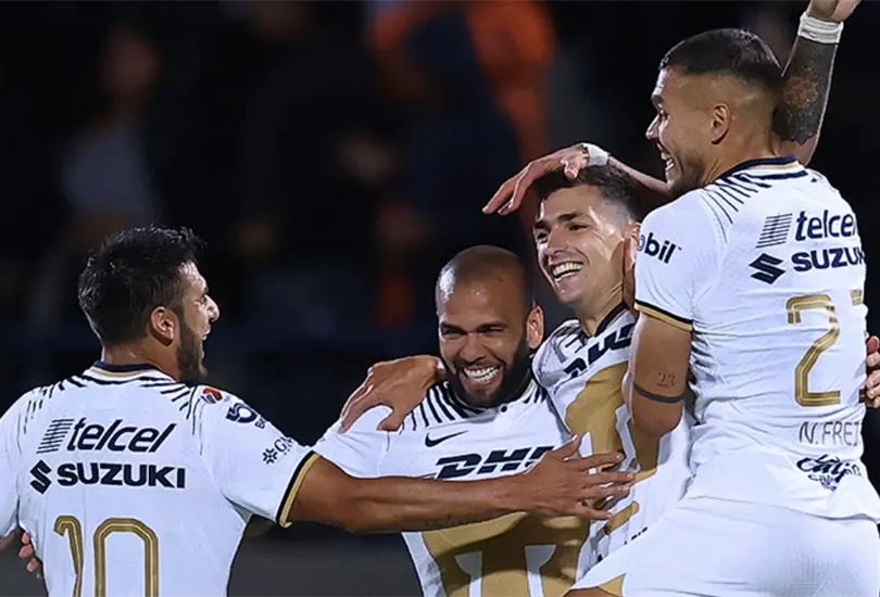 Dani Alves por fin gan&oacute; en el futbol de la Liga MX.