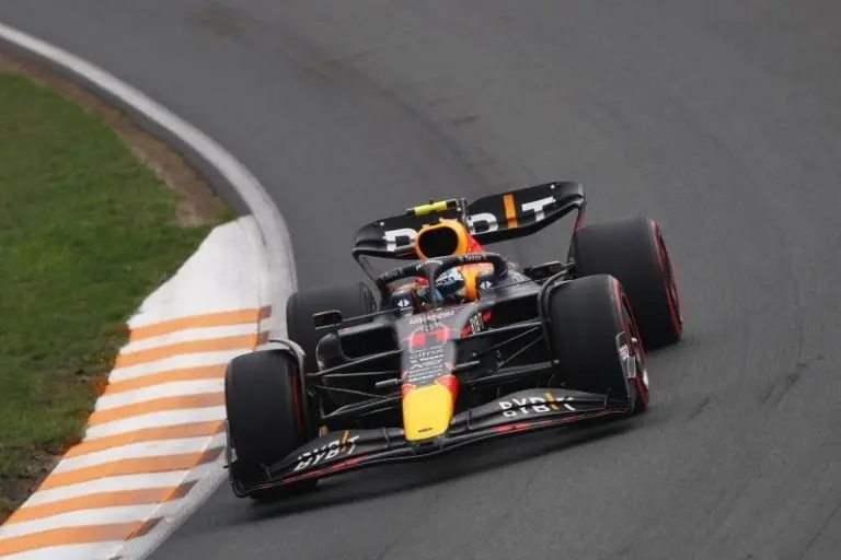 'Checo' Pérez se quedó con el quinto sitio en el GP de Países Bajos 2022 - Twitter @RedBullRacing