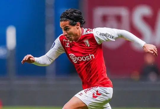 Diego Lainez podría salir del SC Braga