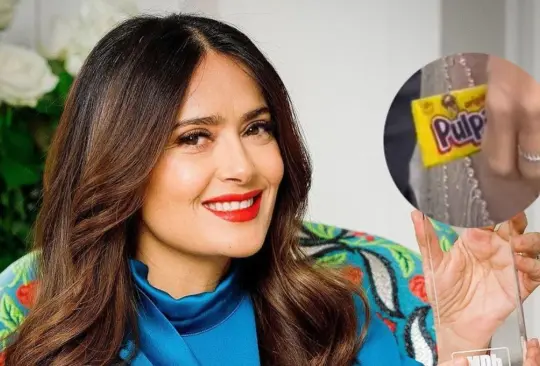 Salma Hayek deslumbró a todos en los Globos de Oro 2023 por los dulces mexicanos que llevó para la ceremonia.