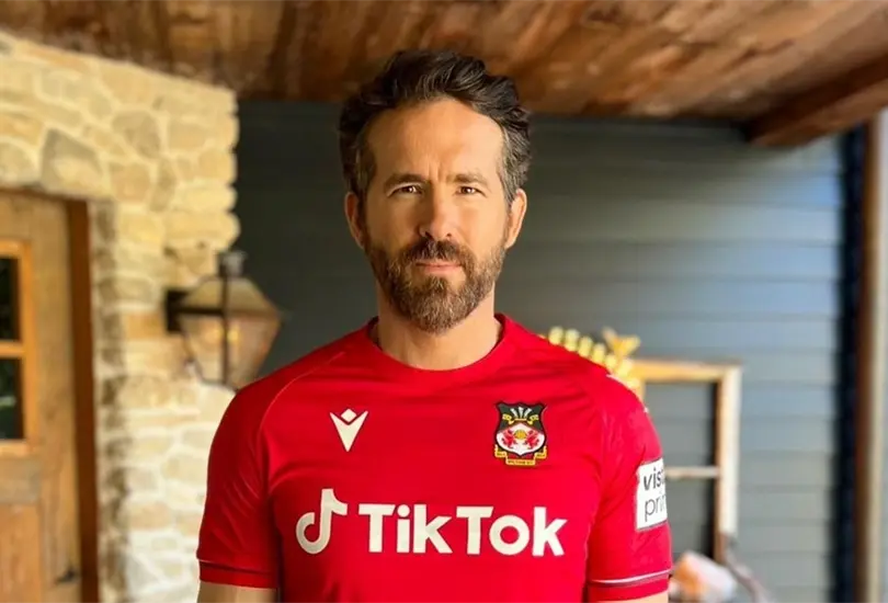Ryan Reynolds es propietario del Wrexham AFC, equipo del futbol ingl&eacute;s