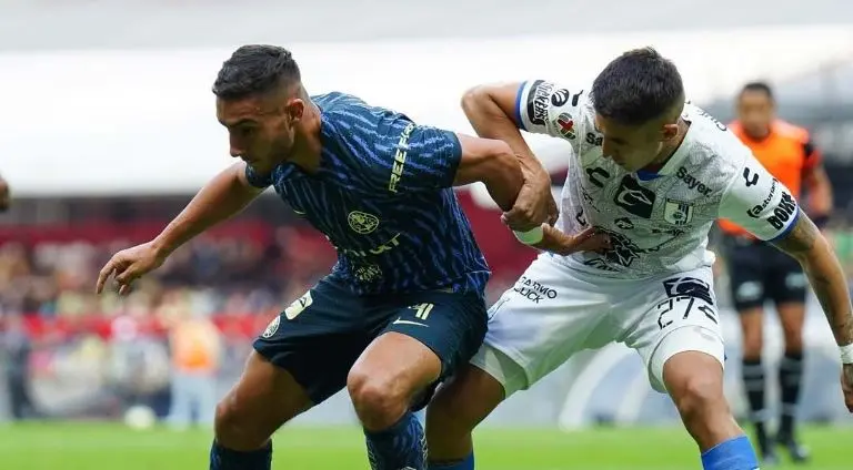 América en juego contra Querétaro en el Estadio Azteca - @LigaBBVAMX
