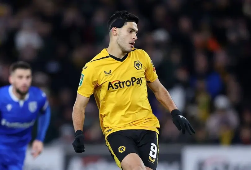 Ra&uacute;l Jim&eacute;nez estuvo presente en la victoria de los Wolves sobre el West Ham.