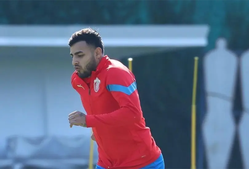 Alexis Vega sufri&oacute; una lesi&oacute;n ante San Luis. 