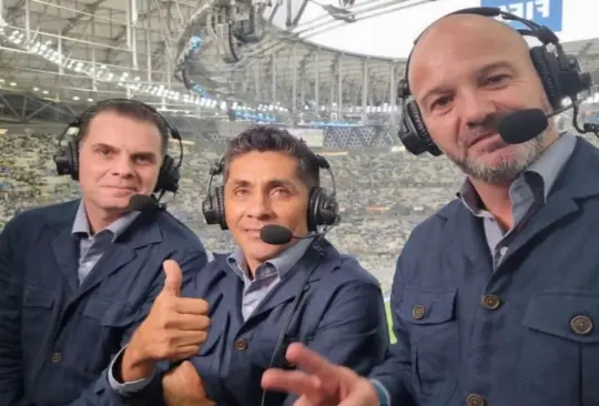 Los tres comentaristas llevan varios años siendo el éxito de Azteca Deportes.