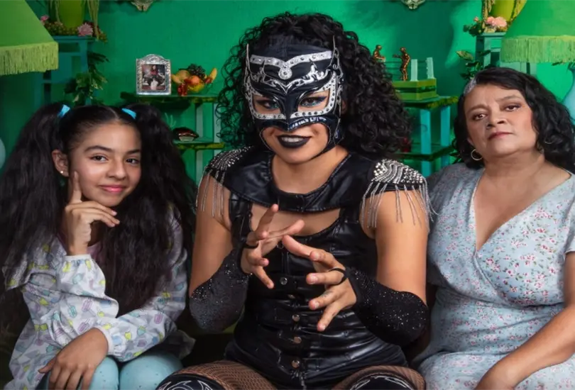La nueva serie de Netflix retrata uno de los aspectos menos conocidos en M&eacute;xico; la lucha libre femenil