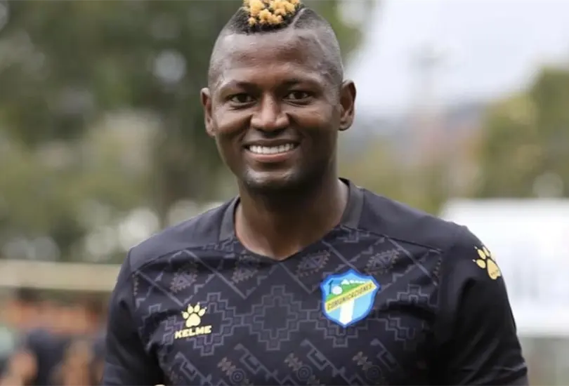 Duvier Riascos meti&oacute; la pata a pocos d&iacute;as de haber fichado con su nuevo equipo.