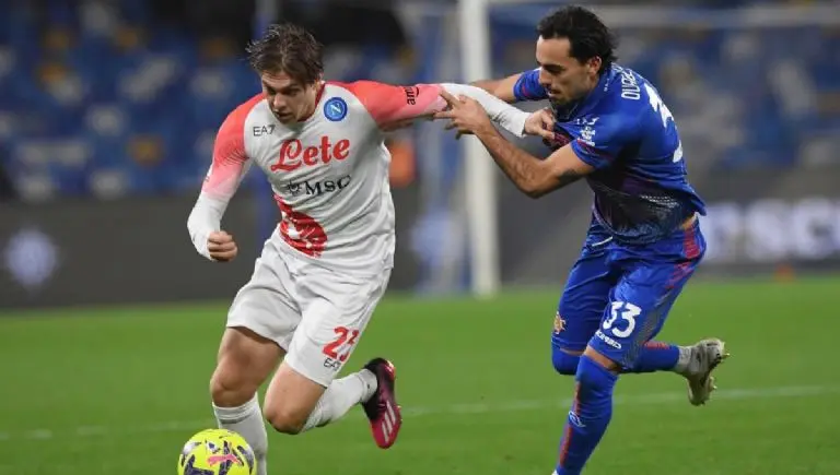 La derrota del Napoli causó sorpresa en Italia. @sscnapoli