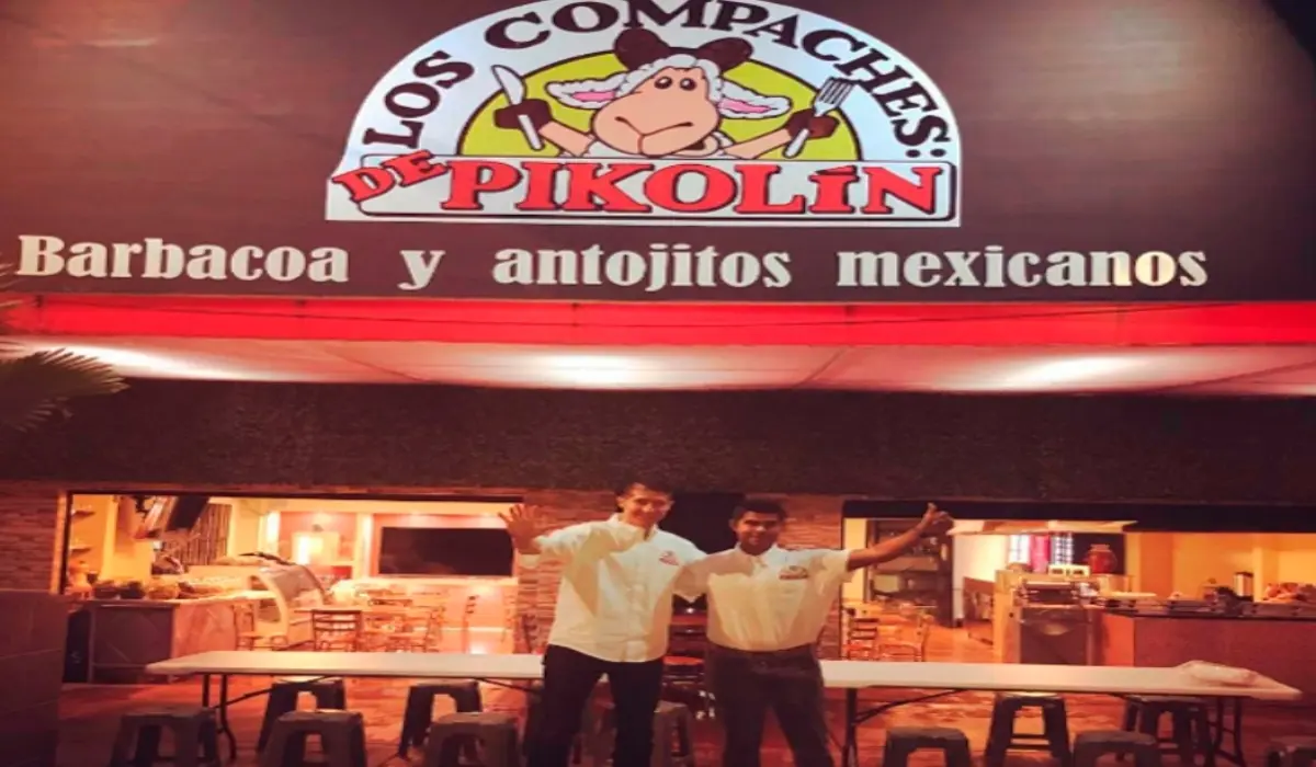 Los Compaches del Pikol&iacute;n es el restaurante de tacos de barbacoa y carnitas del ex portero m&aacute;s emblem&aacute;tico de los Pumas que se localiza en el coraz&oacute;n de Coapa, en Santa &Uacute;rsula, y aunque abri&oacute; en 2017 con gran auge, hoy en d&iacute;a no dan mucho de qu&eacute; hablar.