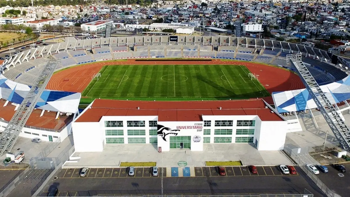ESTADIO OL&Iacute;MPICO DE LA BUAP. Forma parte de las instalaciones educativas de la Benem&eacute;rita Universidad Aut&oacute;noma de Puebla, llegando a ser casa de equipos de Liga MX como los Lobos o la 'Franja'.