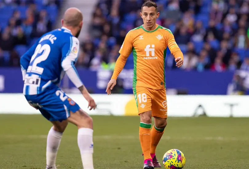 Andrés Guardado volvió a alcanzazar una marca importante en LaLiga durante la derrota del Betis ante el Espanyol de César Montes. Andrés Guardado volvió a alcanzazar una marca importante en LaLiga durante la derrota del Betis ante el Espanyol de César Montes.