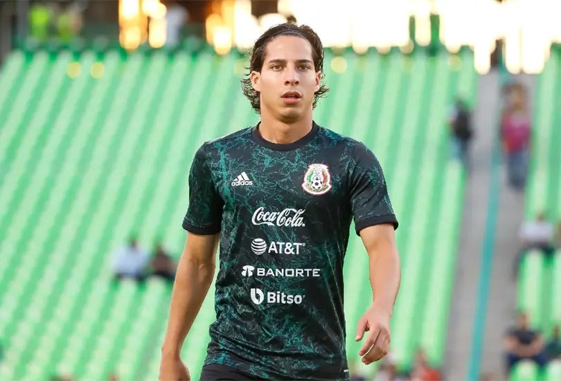 Diego Lainez estar&iacute;a cerca de regresar a la Liga MX