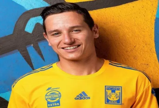 Thauvin solo disputó 18 meses de futbol en los Tigres. 