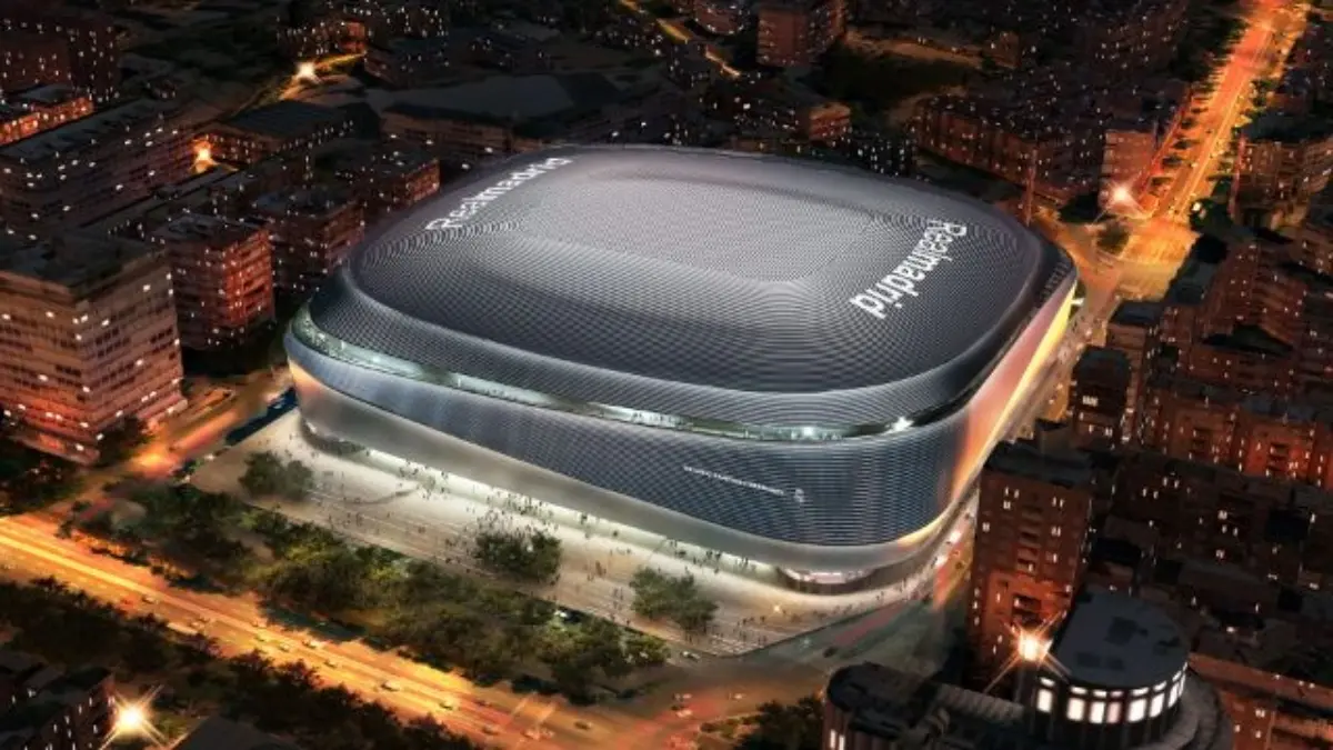 SANTIAGO BERNABÉU. La remodelada casa del Real Madrid es el más grande proyecto para Carlos Slim y FCC, ya que las obras correrán a su cargo caracterizándose por la cubierta retráctil y las aplicaciones tecnológicas en la fachada.