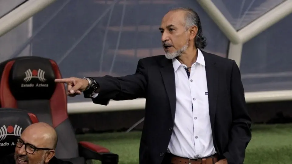 El Potro Guti&eacute;rrez se&ntilde;al&oacute; que el Cata sigue siendo fan de las narco series. 