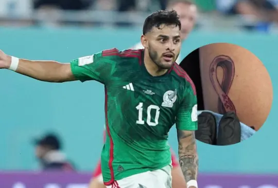 Alexis Vega se tatuó el logo de Qatar 2022 tras su participación en la Copa del Mundo.