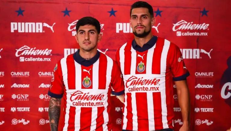 Víctor Guzmán y Daniel Ríos tendrán su segunda etapa con Chivas. @Chivas