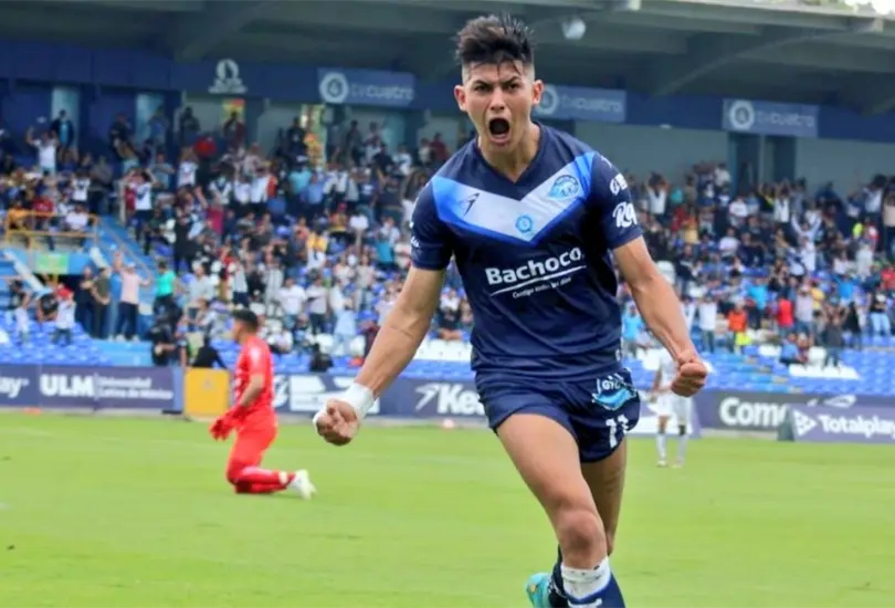 El delantero, Diego González, fue traspasado de los Toros de Celaya de la Liga MX Expansión a la Lazio de la Serie A el último día de fichajes en Europa. El delantero, Diego González, fue traspasado de los Toros de Celaya de la Liga MX Expansión a la Lazio de la Serie A el último día de fichajes en Europa.