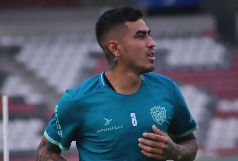 Darío Lezcano protagonizó un accidente en el Boulevard Cuatro Siglos. Darío Lezcano protagonizó un accidente en el Boulevard Cuatro Siglos.