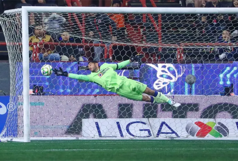 Jes&uacute;s Corona fue el mejor jugador del encuentro de Tijuana vs Cruz Azul debido a sus atajadas que le permitieron a los suyos empatar el encuentro.