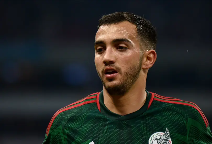 Luis Ch&aacute;vez regres&oacute; a la Selecci&oacute;n Mexicana, pero tuvo problemas para llegar a EUA