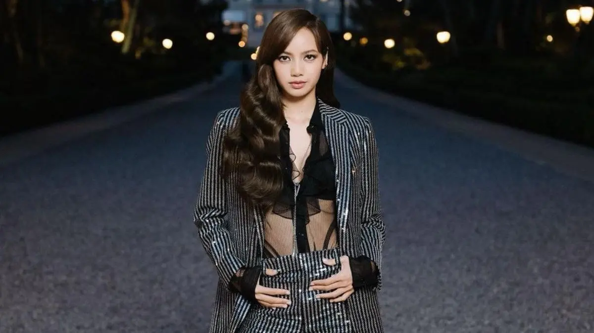 Esta popularidad la ha llevado ser embajadora de importantes marcas internacionales de moda como C&eacute;line y BVLGARI.