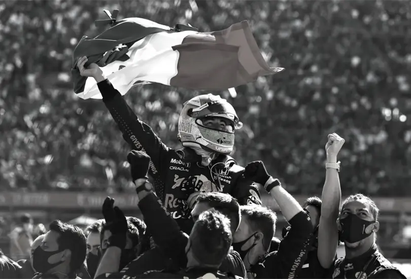 Checo P&eacute;rez se retirar&iacute;a despu&eacute;s de participar en el GP de M&eacute;xico.