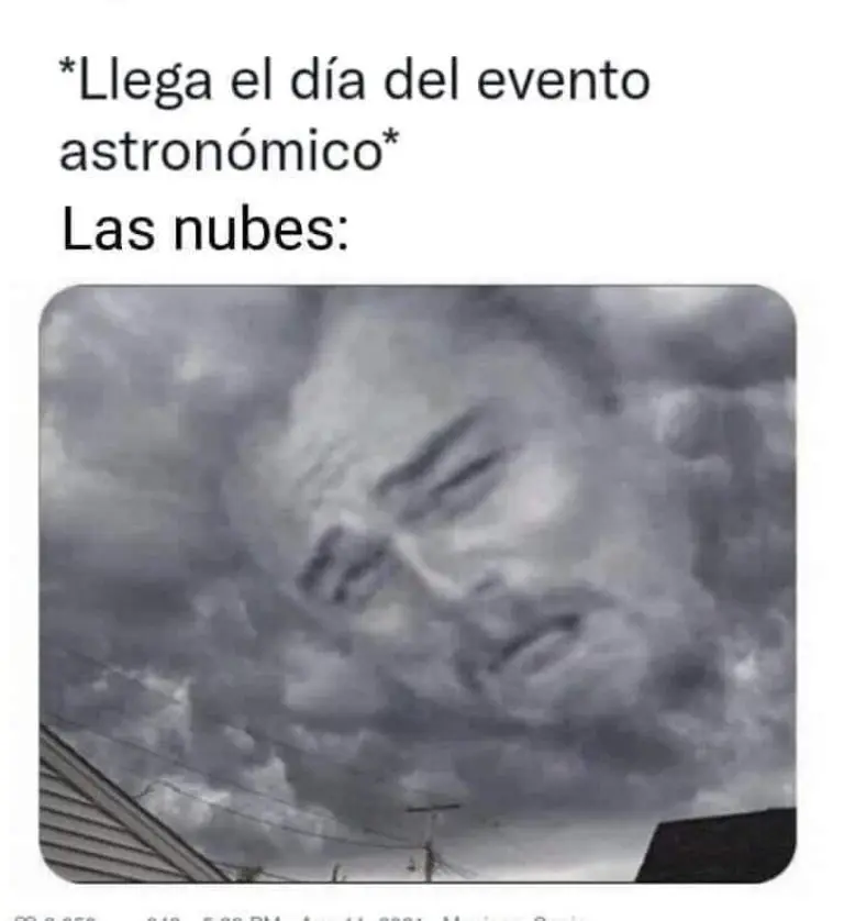 Captura de pantalla de los memes del eclipse solar.