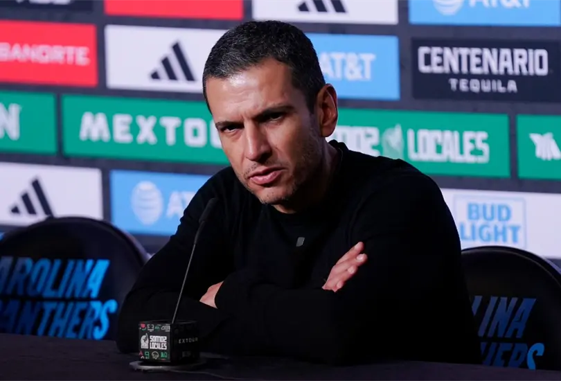 Jaime Lozano le mandó un mensaje contundente a Andrés Vaca y otros aficionados que lo criticaron por poner a Raúl Jiménez en el triunfo de la Selección Mexicana sobre Ghana Jaime Lozano le mandó un mensaje contundente a Andrés Vaca y otros aficionados que lo criticaron por poner a Raúl Jiménez en el triunfo de la Selección Mexicana sobre Ghana