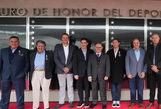 Algunos de los participantes en los reconocimientos realizados en el Muro de Honor del Deporte de Motor.