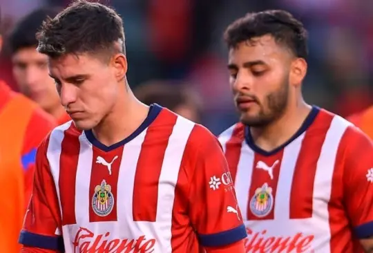 Se revelaron las condiciones que Chivas le habría puesto a Alexis Vega y al Chicote Calderón para perdonar su indisciplina.