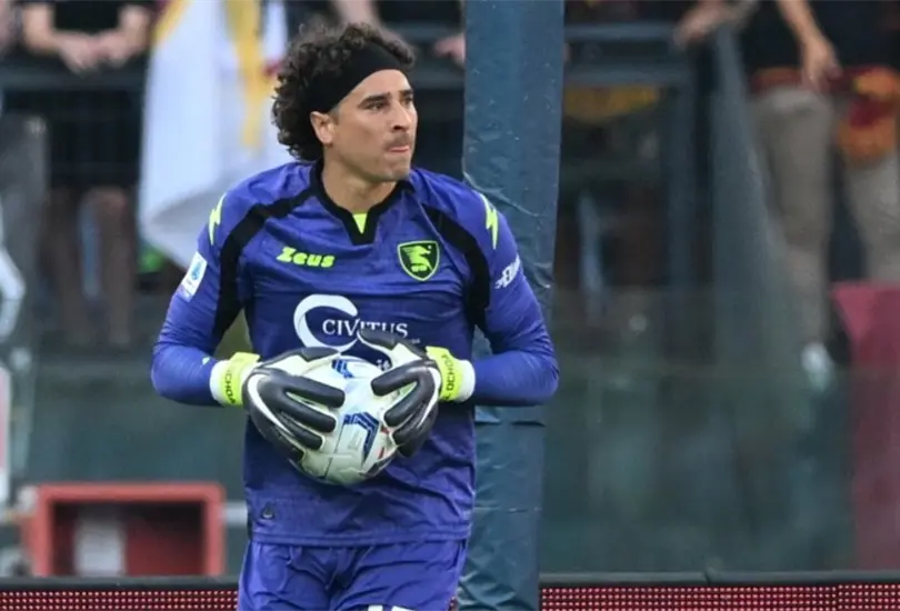 El DT de Salernitana le lanzó una advertencia a Guillermo Ochoa luego que lo dejó en la banca El DT de Salernitana le lanzó una advertencia a Guillermo Ochoa luego que lo dejó en la banca