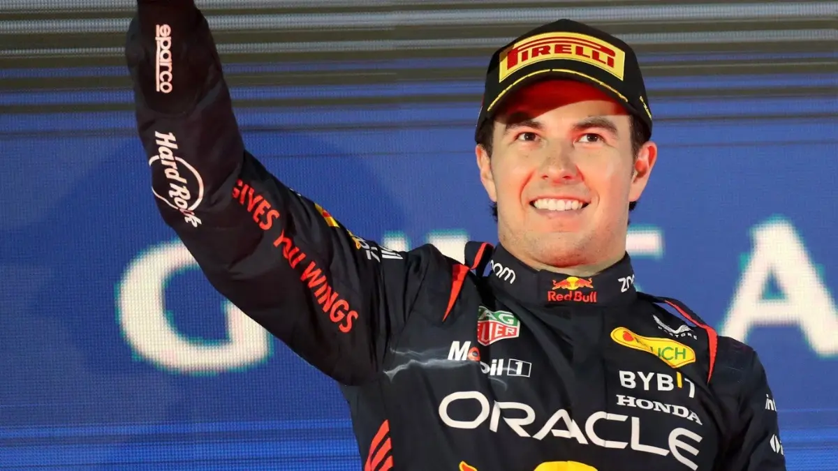 Luego de un año de espera, la Fórmula Uno (F1) regresa a México con el GP de México 2023, donde Sergio Checo Pérez y Max Verstappen encabezan el grupo de 20 pilotos que buscará la victoria.