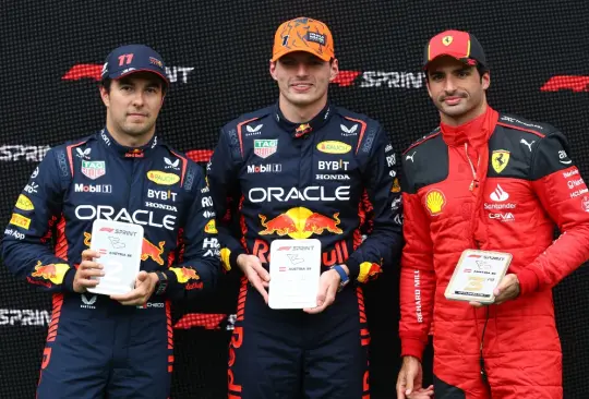 Sergio Checo Pérez y Max Verstappen encabezan el grupo de 20 pilotos que competirán en el GP de México 2023.