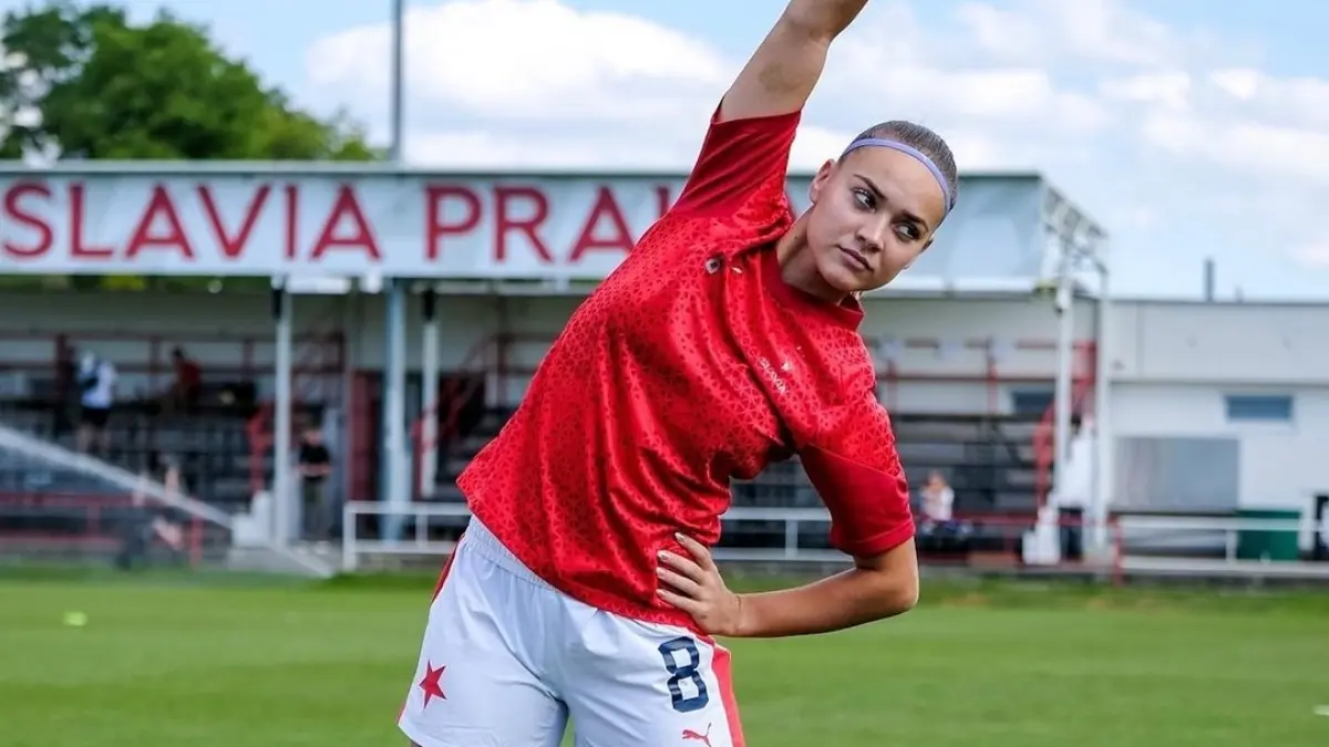 La joya checa lleva ya dos temporadas con su actual equipo y de a poco se ha ganado un puesto en la plantilla principal.