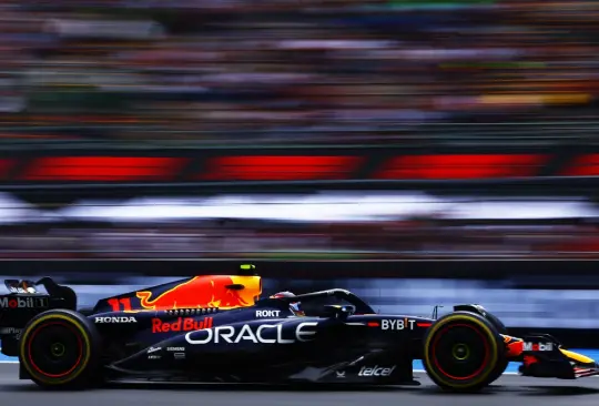 Checo Pérez batalló en el FP2 del GP de México 2023 Checo Pérez batalló en el FP2 del GP de México 2023