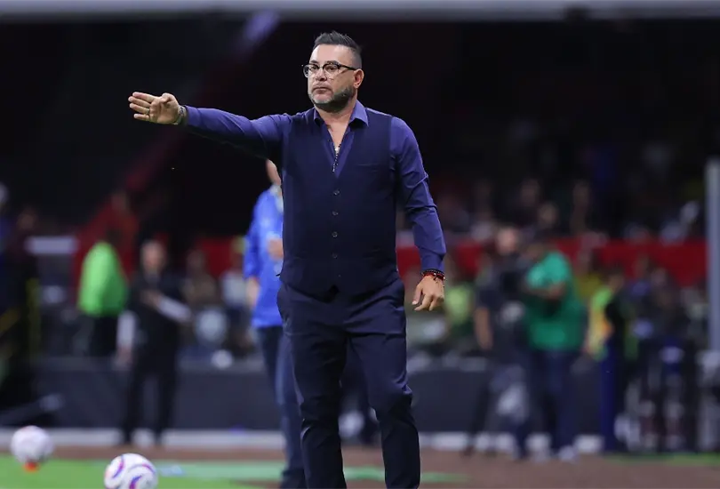 Turco Mohamed conoció la sanción que recibió por insinuar que el América amañó partidos Turco Mohamed conoció la sanción que recibió por insinuar que el América amañó partidos