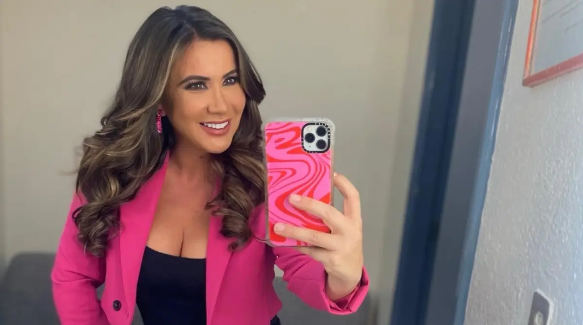 Por &uacute;ltimo est&aacute; Mariazel Olle, que adem&aacute;s de ser host y actriz es conductora de programas en Televisa como M&aacute;s Deporte, y donde ha dejado en claro que su equipo predilecto son los Pumas de la UNAM.