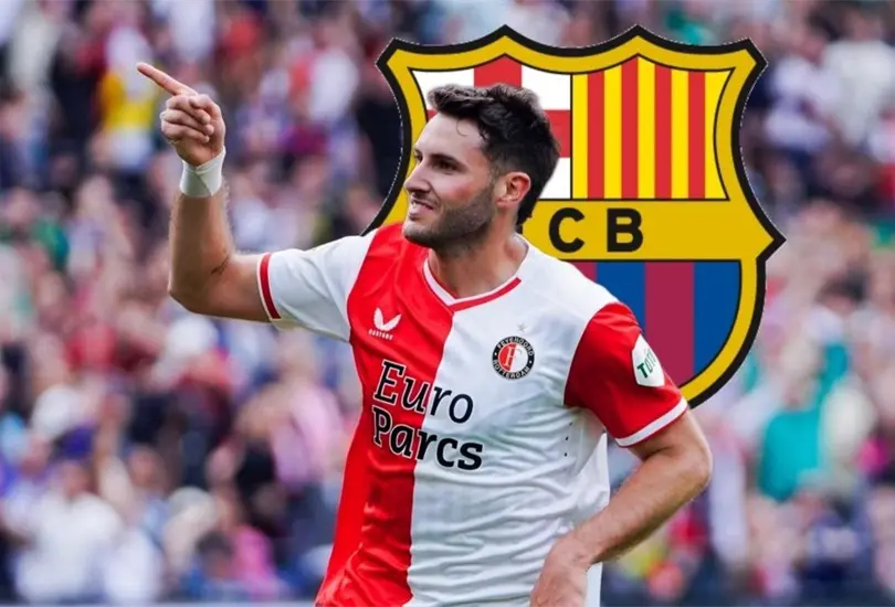 El delantero mexicano sigue despertando el inter&eacute;s de grandes equipos en el viejo continente y ahora Barcelona se une a la lista.