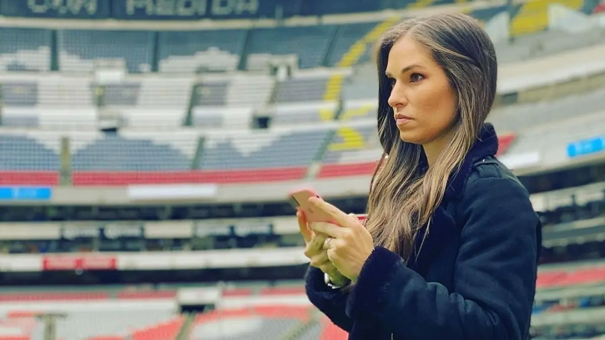 La reportera es sobrina de Roberto Gómez Junco, quien es una voz autorizada en el periodismo deportivo en México.